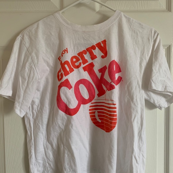 cherry coke t-shirt - Picture 2 of 5